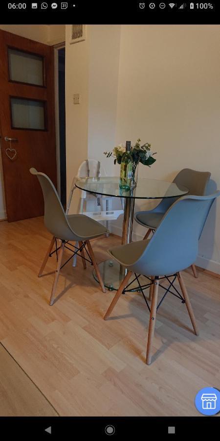 לונדון Bright, Nice Interior, Close To The City, 2 Bedroom Apartment מראה חיצוני תמונה