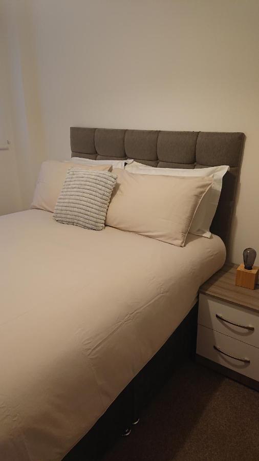 לונדון Bright, Nice Interior, Close To The City, 2 Bedroom Apartment מראה חיצוני תמונה