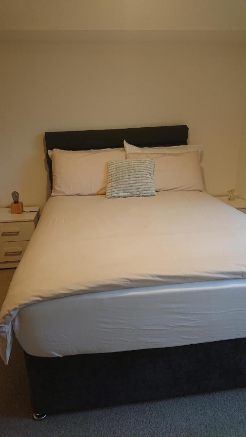 לונדון Bright, Nice Interior, Close To The City, 2 Bedroom Apartment מראה חיצוני תמונה
