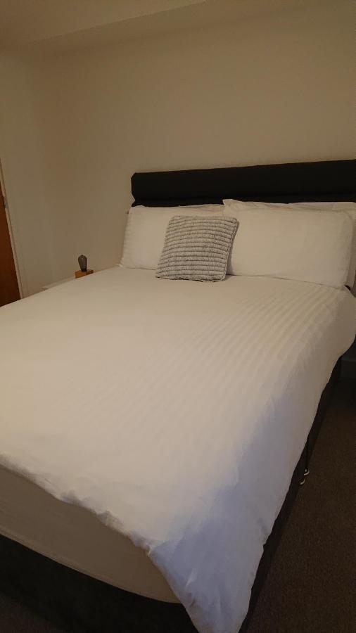 לונדון Bright, Nice Interior, Close To The City, 2 Bedroom Apartment מראה חיצוני תמונה